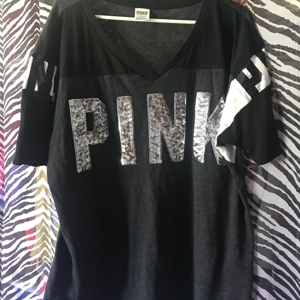 PINK short sleeve tee size large